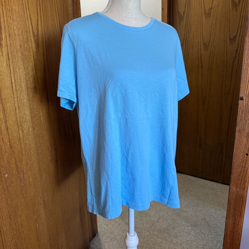 Lands' End Blue Floral Tees - 2 Shirts - Picture 6 of 9